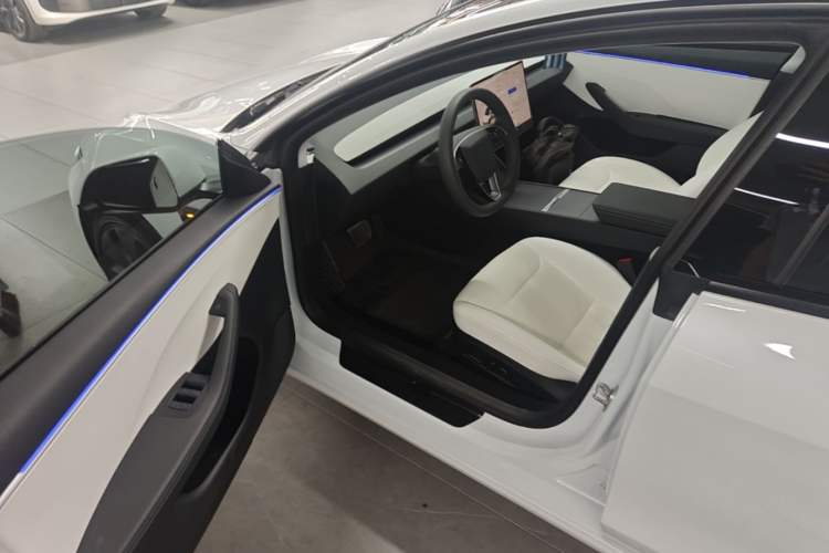 Used Tesla Model 3 2023 Rear-Wheel-Drive Version Driver Seat