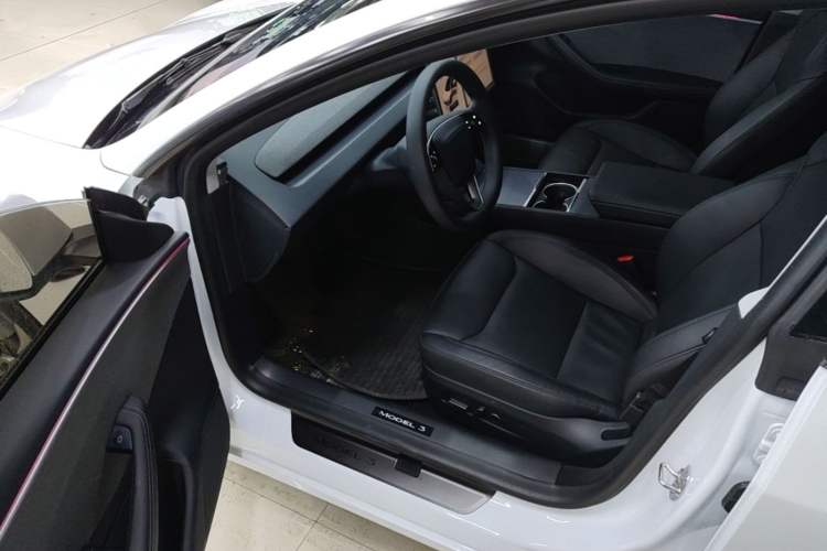 Used Tesla Model 3 2023 Rear-Wheel-Drive Version Driver Seat