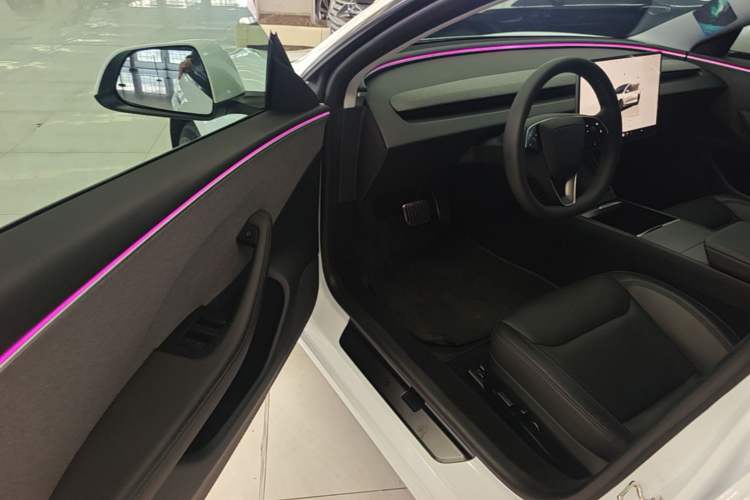 Used Tesla Model 3 2023 Rear-Wheel-Drive Version Driver Seat