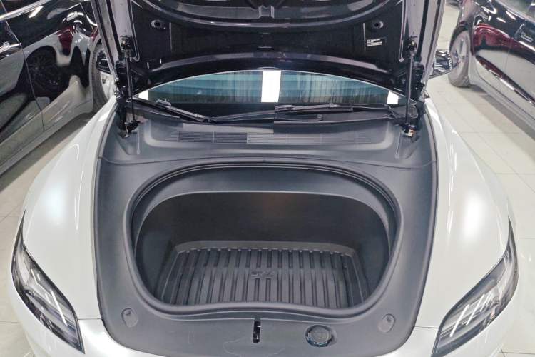 Used Tesla Model 3 2023 Long-Range All-Wheel-Drive Version Engine Bay