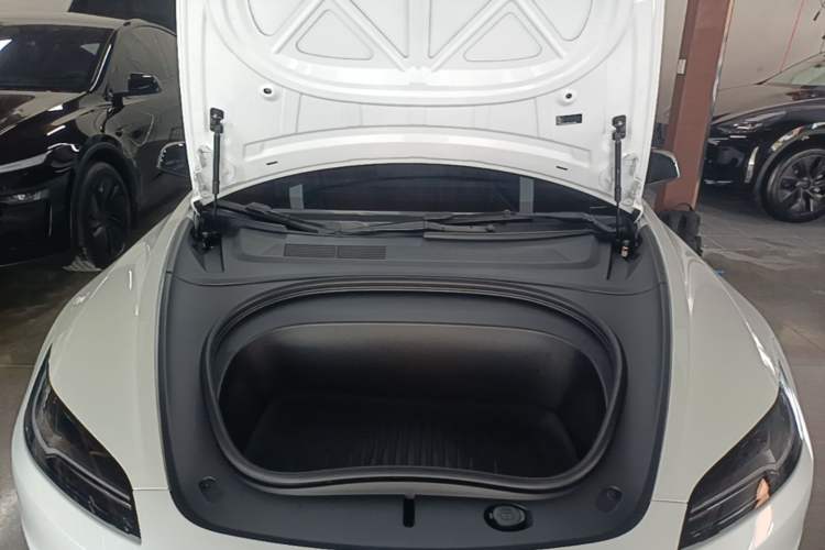 Used Tesla Model 3 2023 Rear-Wheel-Drive Version Engine Bay
