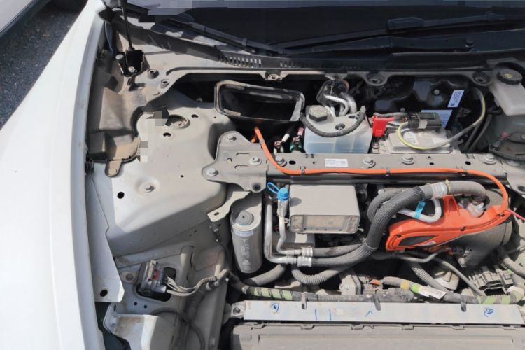 Used Tesla Model 3 2023 Rear-Wheel-Drive Version Engine Bay Right