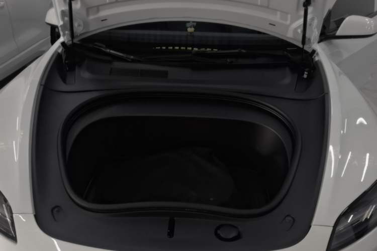 Used Tesla Model 3 2023 Rear-Wheel-Drive Version Engine Bay