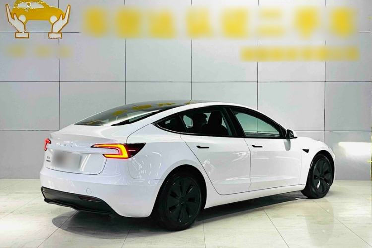 Used Tesla Model 3 2023 Rear-Wheel-Drive Version Exterior 1
