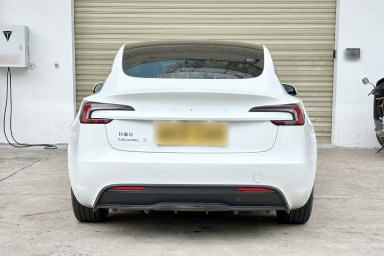 Used Tesla Model 3 2023 Rear-Wheel-Drive Version Exterior 1