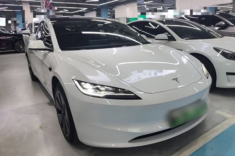 Used Tesla Model 3 2023 Rear-Wheel-Drive Version Exterior 1