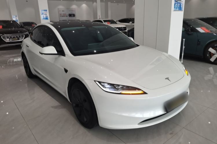 Used Tesla Model 3 2023 Rear-Wheel-Drive Version Exterior 1