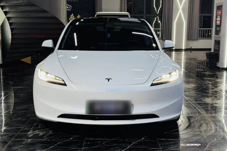 Used Tesla Model 3 2023 Long-Range All-Wheel-Drive Version Exterior 1