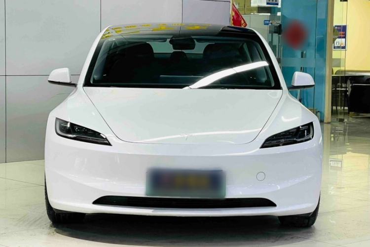 Used Tesla Model 3 2023 Rear-Wheel-Drive Version Exterior 2