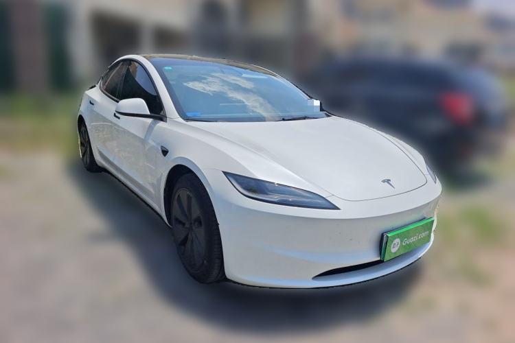 Used Tesla Model 3 2023 Rear-Wheel-Drive Version Exterior 2