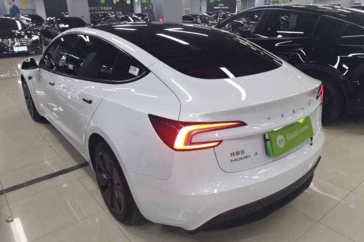 Used Tesla Model 3 2023 Rear-Wheel-Drive Version Exterior 2