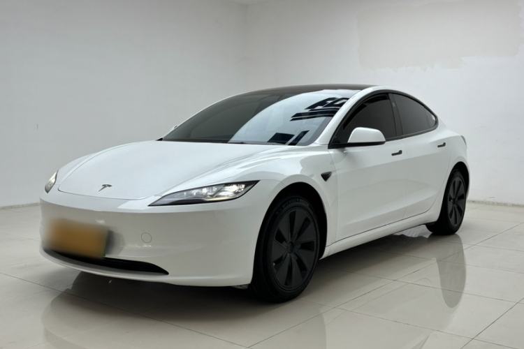 Used Tesla Model 3 2023 Rear-Wheel-Drive Version Exterior 3