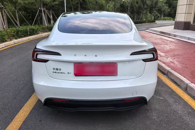 Used Tesla Model 3 2023 Long-Range All-Wheel-Drive Version Exterior 4