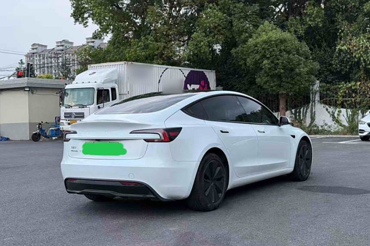 Used Tesla Model 3 2023 Rear-Wheel-Drive Version Exterior 5