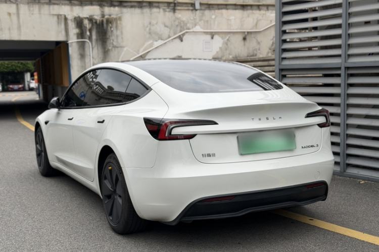 Used Tesla Model 3 2023 Rear-Wheel-Drive Version Exterior 6