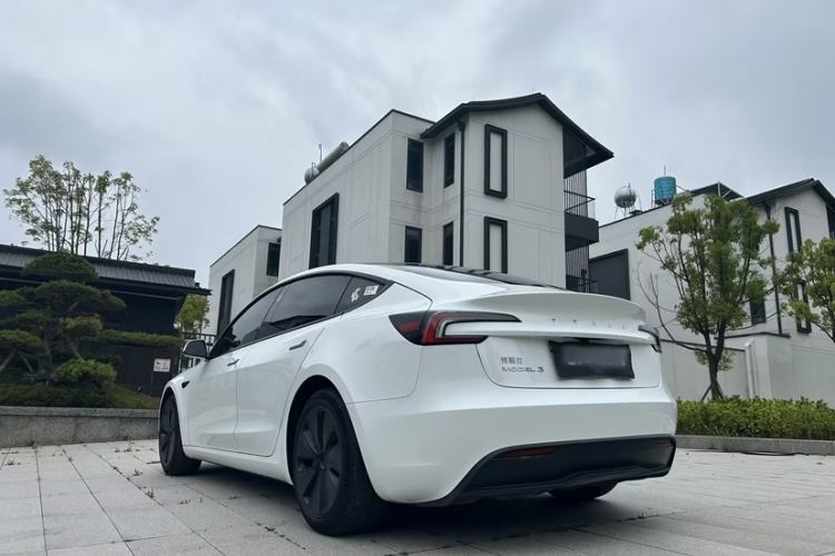 Used Tesla Model 3 2023 Rear-Wheel-Drive Version Exterior 7