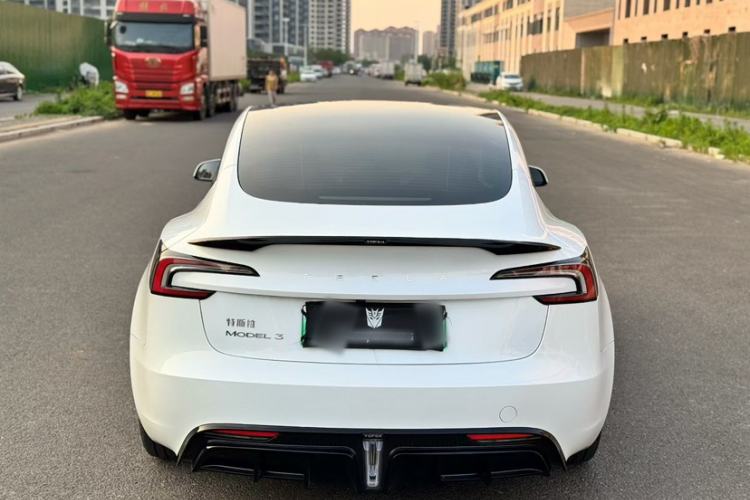 Used Tesla Model 3 2023 Rear-Wheel-Drive Version Exterior 7