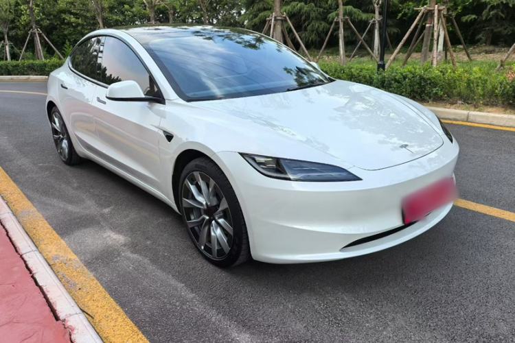 Used Tesla Model 3 2023 Long-Range All-Wheel-Drive Version Exterior 7