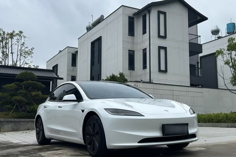 Used Tesla Model 3 2023 Rear-Wheel-Drive Version Exterior 8