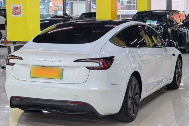 Used Tesla Model 3 2023 Rear-Wheel-Drive Version Exterior 9