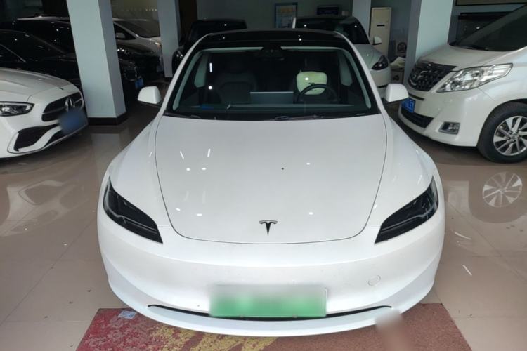 Used Tesla Model 3 2023 Rear-Wheel-Drive Version Front