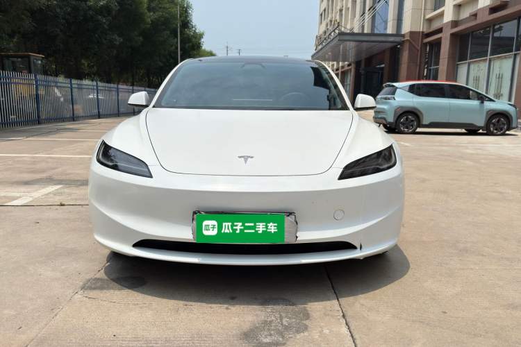 Used Tesla Model 3 2023 Rear-Wheel-Drive Version Front