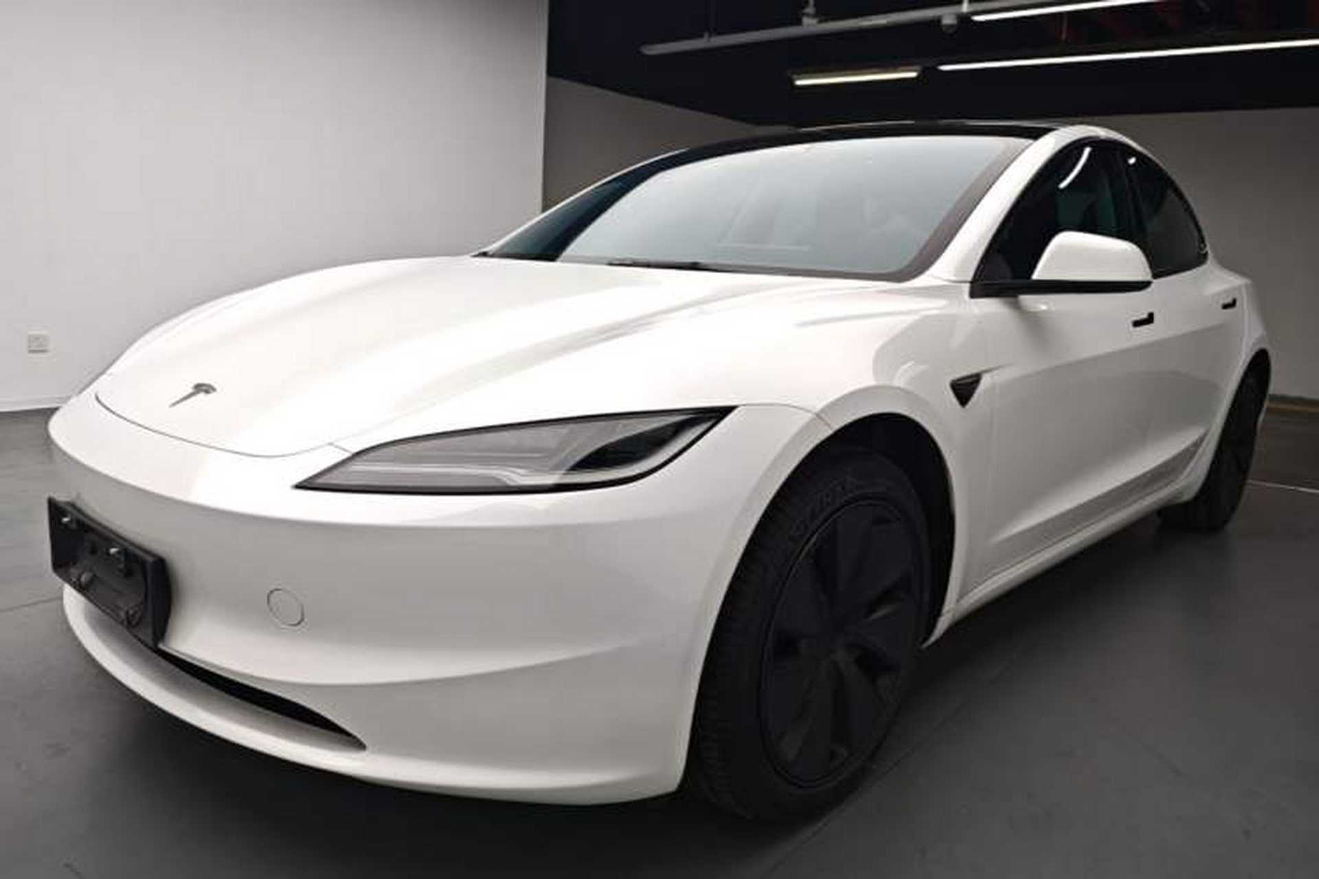 Used Tesla Model 3 2023 Rear-Wheel-Drive Version Front Left 45 Deg