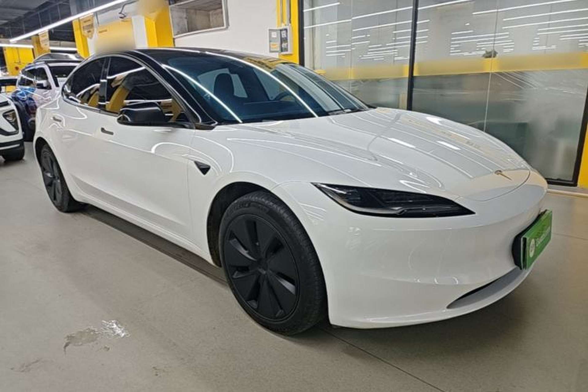 Used Tesla Model 3 2023 Rear-Wheel-Drive Version Front Right 45 Deg