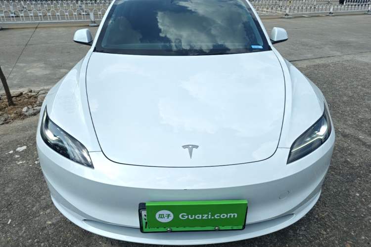 Used Tesla Model 3 2023 Long-Range All-Wheel-Drive Version Front