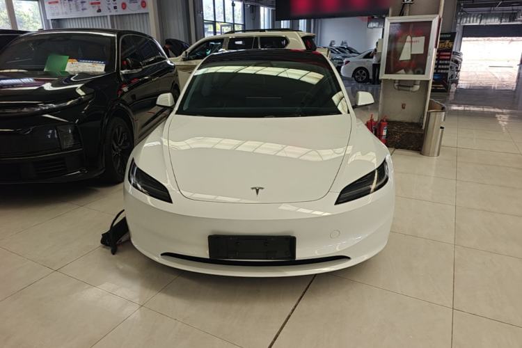 Used Tesla Model 3 2023 Rear-Wheel-Drive Version Front