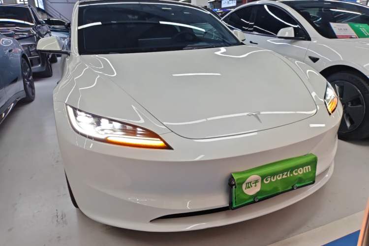 Used Tesla Model 3 2023 Rear-Wheel-Drive Version Front