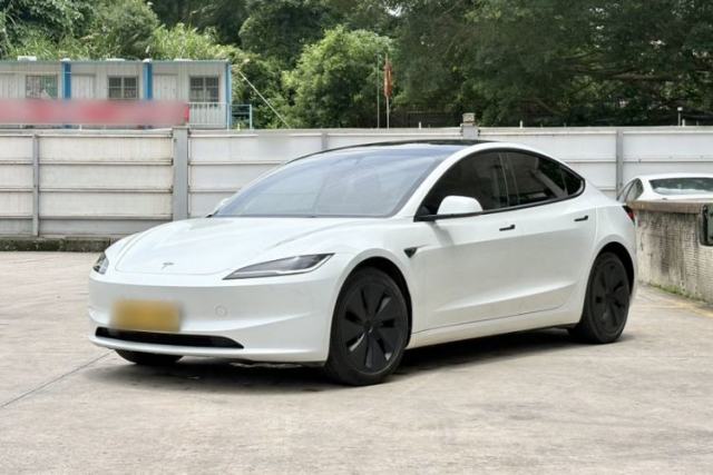 Used Tesla Model 3 2023 Rear-Wheel-Drive Version
