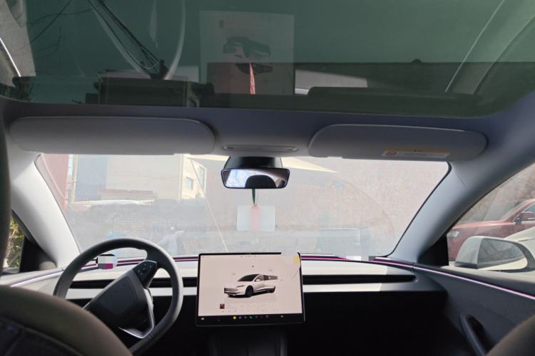 Used Tesla Model 3 2023 Rear-Wheel-Drive Version Headliner