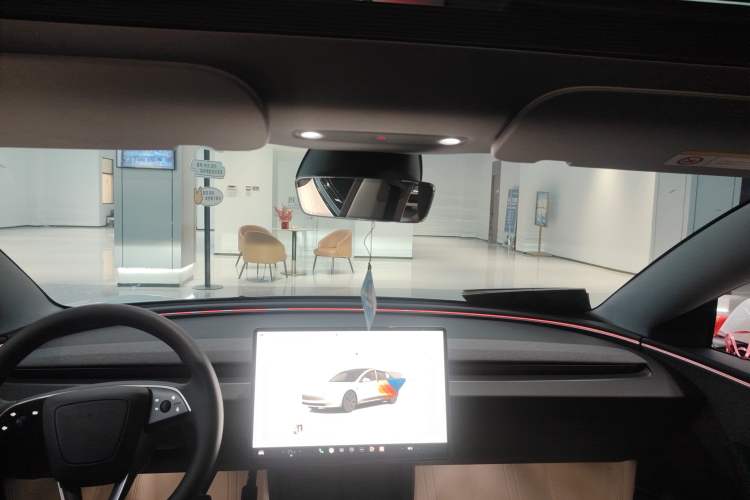 Used Tesla Model 3 2023 Rear-Wheel-Drive Version Headliner