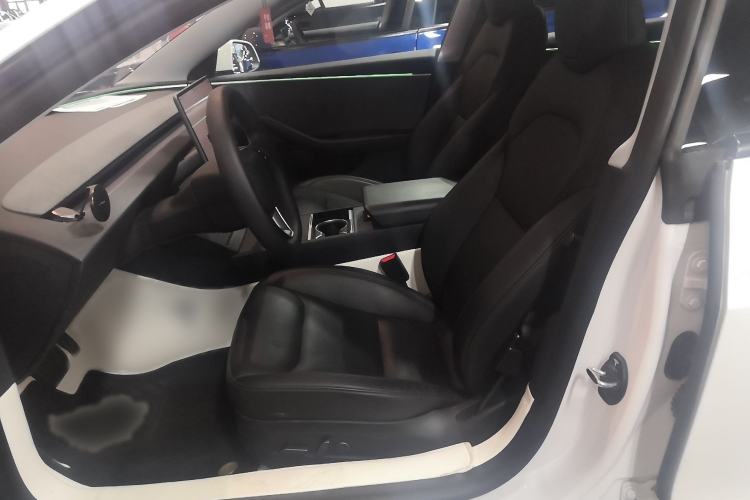 Used Tesla Model 3 2023 Rear-Wheel-Drive Version Interior 1