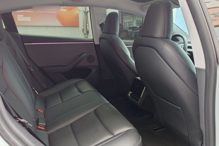 Used Tesla Model 3 2023 Rear-Wheel-Drive Version Interior 4