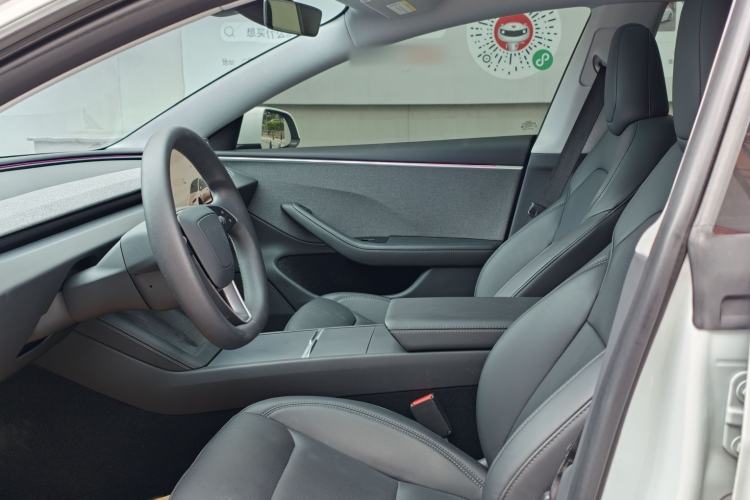 Used Tesla Model 3 2023 Rear-Wheel-Drive Version Interior 7