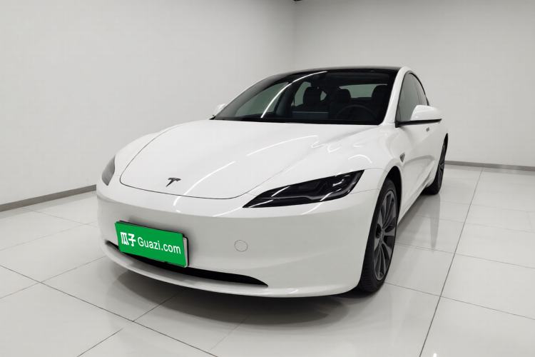 Tesla Model 3 2023 Long-Range All-Wheel-Drive Version