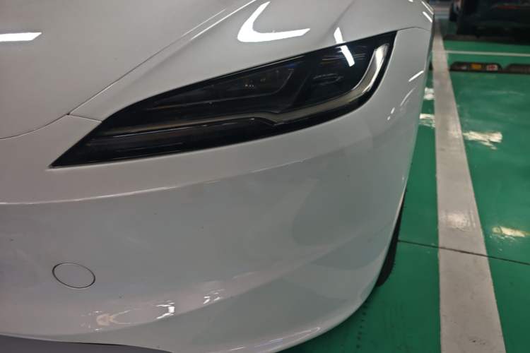 Used Tesla Model 3 2023 Long-Range All-Wheel-Drive Version Left Front Headlight