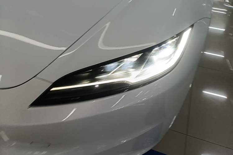 Used Tesla Model 3 2023 Long-Range All-Wheel-Drive Version Left Front Headlight