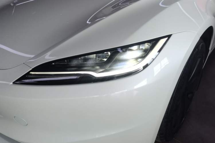 Used Tesla Model 3 2023 Long-Range All-Wheel-Drive Version Left Front Headlight