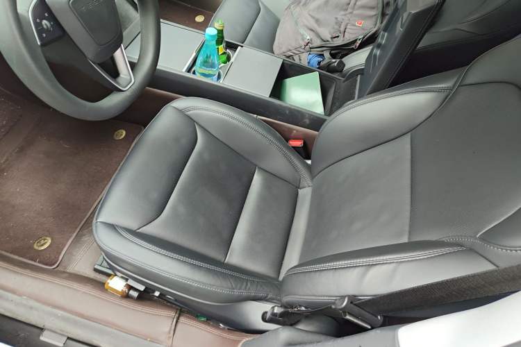 Used Tesla Model 3 2023 Rear-Wheel-Drive Version Left Front Seat