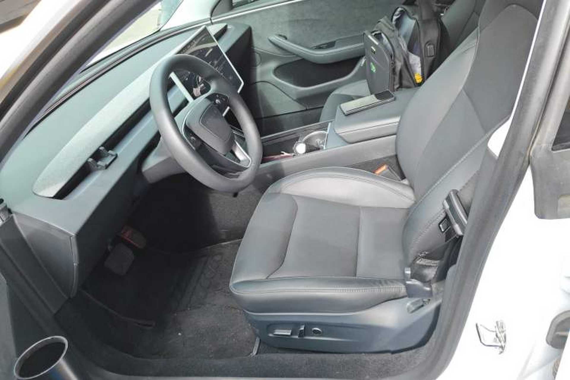 Used Tesla Model 3 2023 Long-Range All-Wheel-Drive Version Left Front Seat