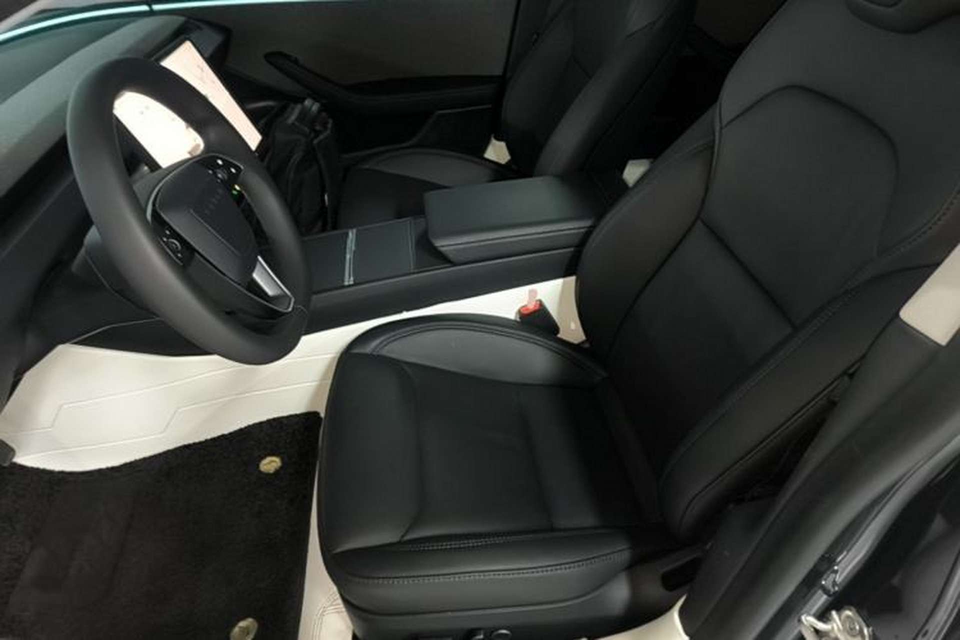 Used Tesla Model 3 2023 Rear-Wheel-Drive Version Left Front Seat