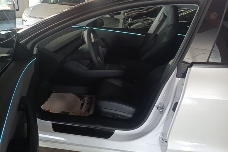 Used Tesla Model 3 2023 Rear-Wheel-Drive Version Left Front Seat