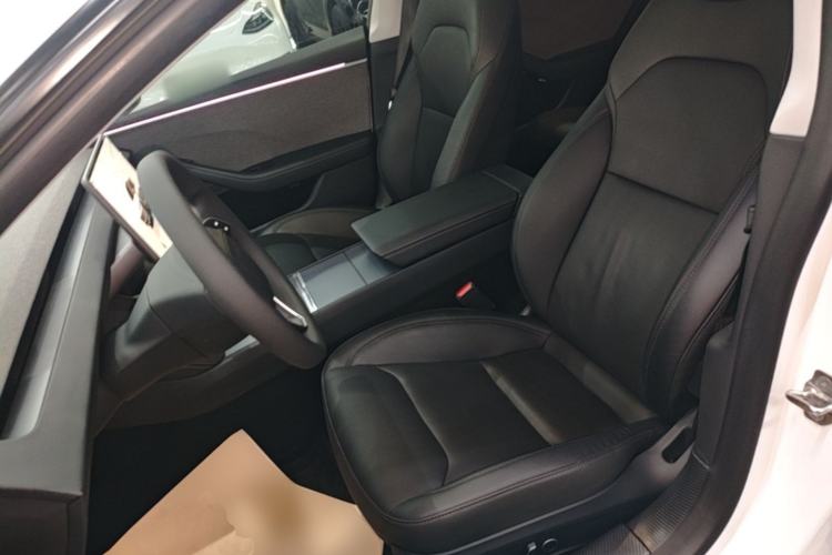 Used Tesla Model 3 2023 Rear-Wheel-Drive Version Left Front Seat