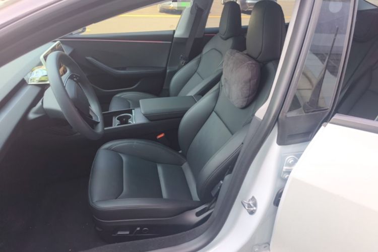 Used Tesla Model 3 2023 Rear-Wheel-Drive Version Left Front Seat
