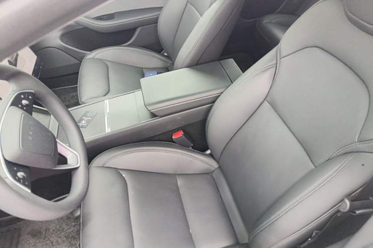 Used Tesla Model 3 2023 Rear-Wheel-Drive Version Left Front Seat