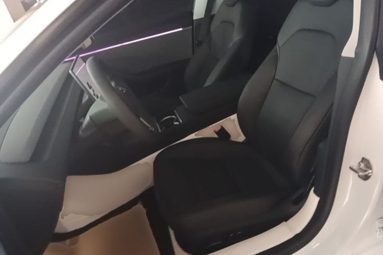 Used Tesla Model 3 2023 Rear-Wheel-Drive Version Left Front Seat