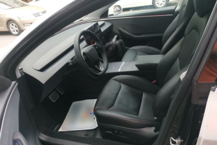 Used Tesla Model 3 2023 Rear-Wheel-Drive Version Left Front Seat